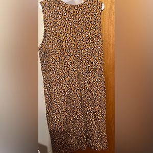Leopard sleeveless knee length dress